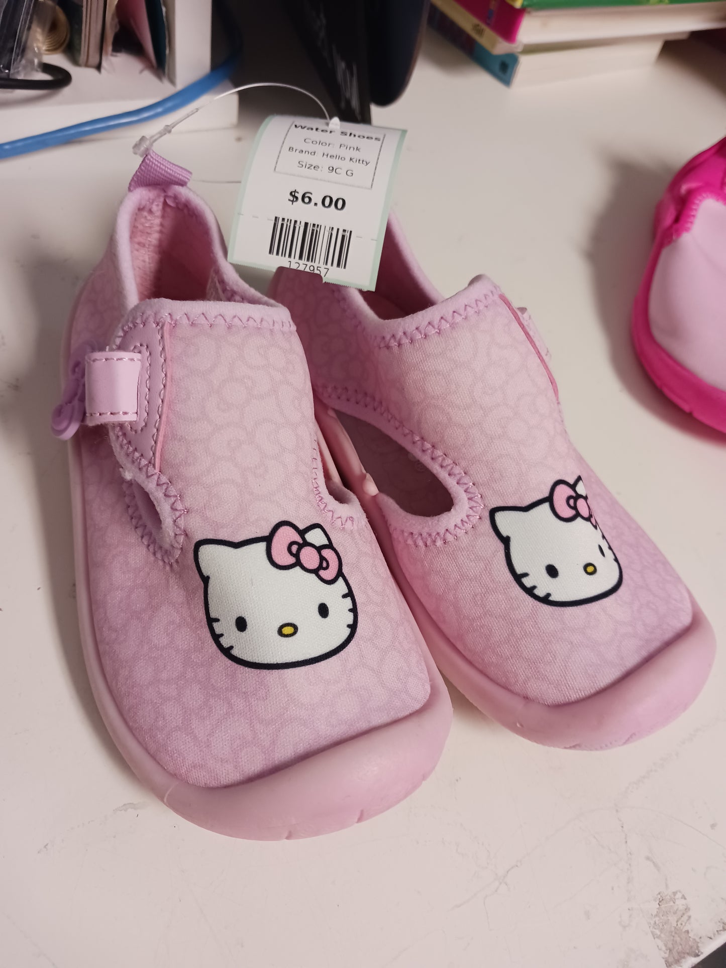 Pink Hello Kitty Water Shoes, 9C G