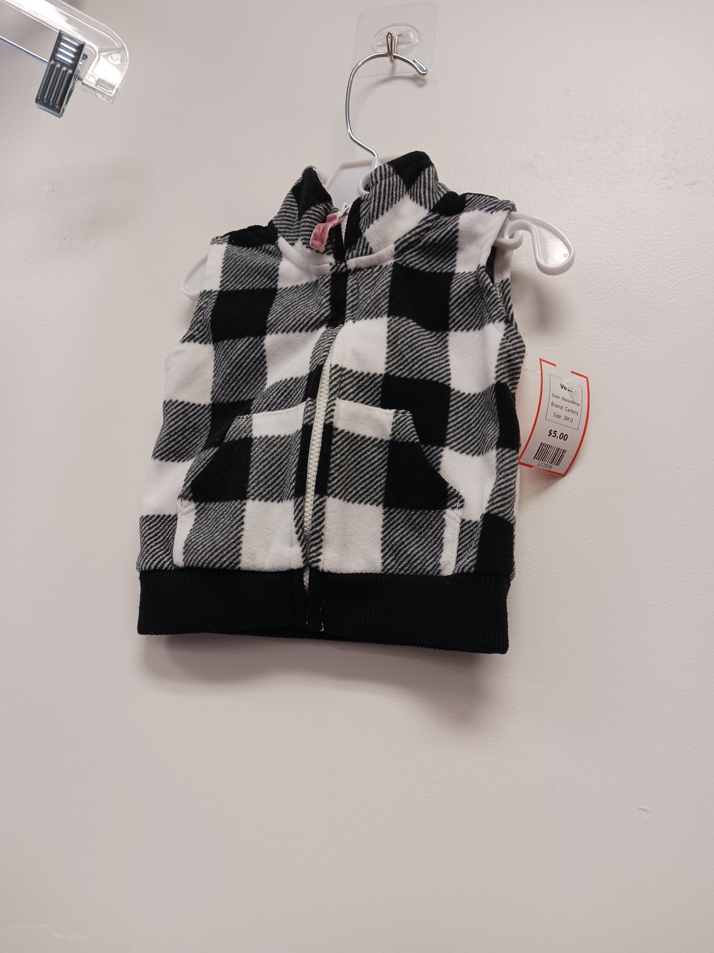 Black/White Carters Vest, 3M G