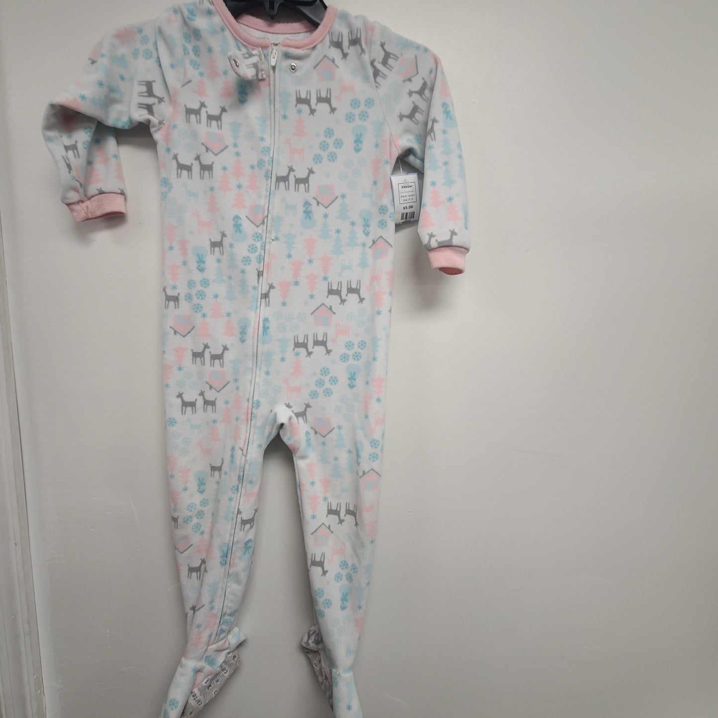 White/Pink/Blue Carters Sleeper, 4T G