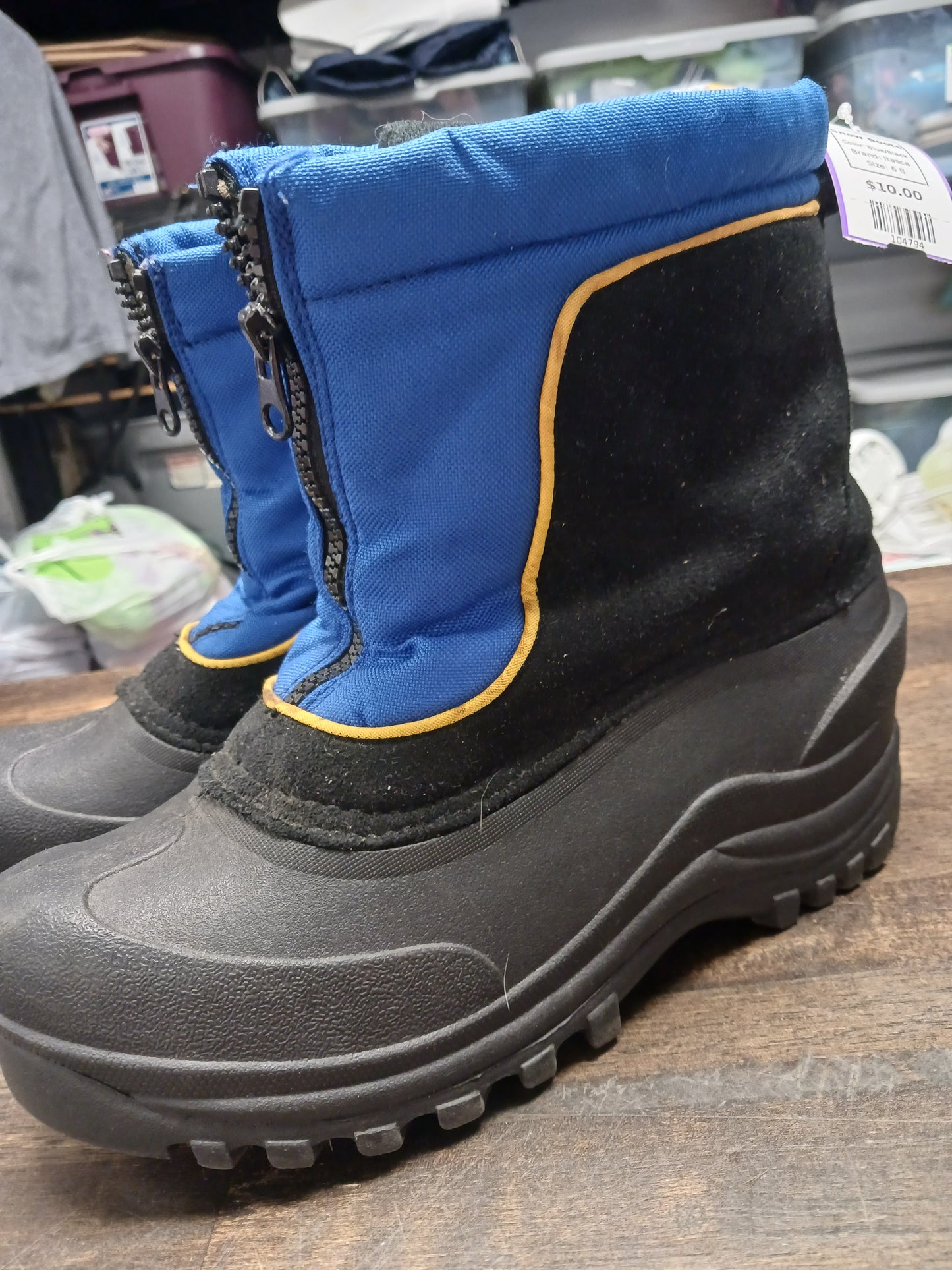 Blue/Black Itasca Snow Boots, 6 B