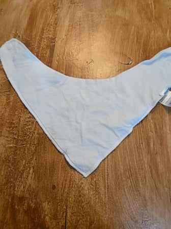 White Yoofoss Bib