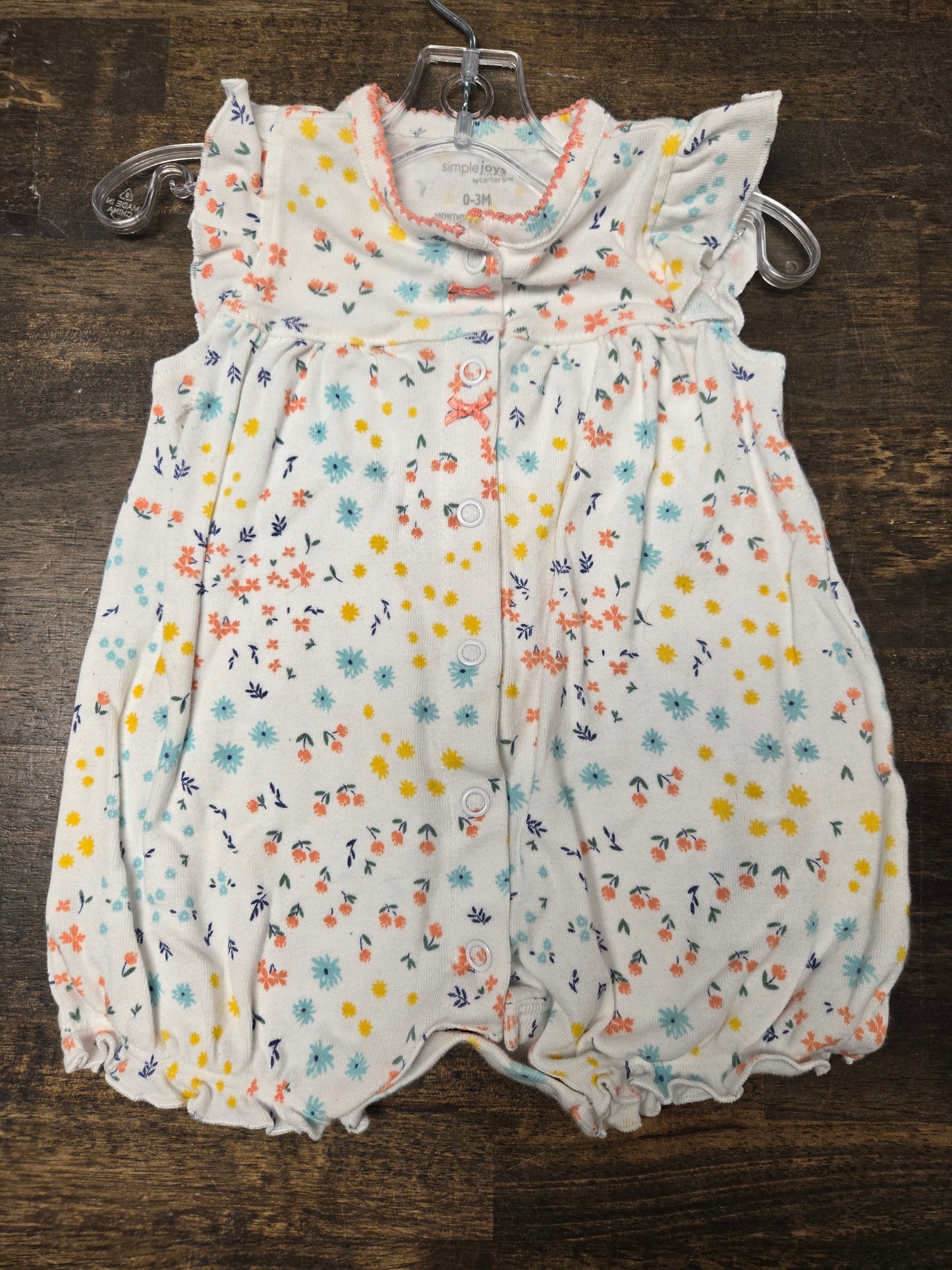 White Simple joys One piece, NB G