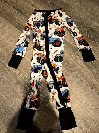 White/monster trucks  Pjs, 3M B