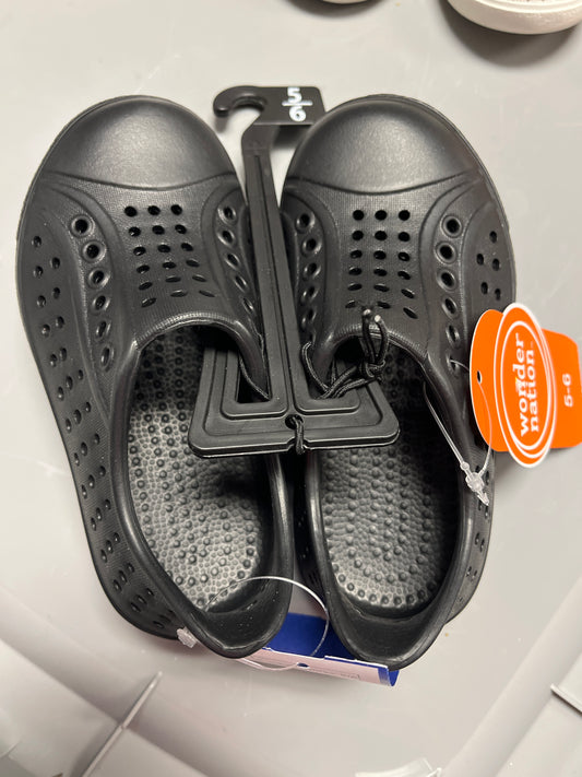 Black Wonder Nation Rubber Shoes 5/6, 5 B