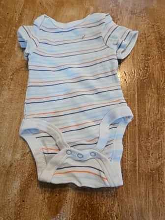 White stripe Cloud island Onesie, NB B