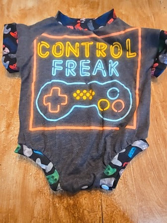 Grey L & M Grace Control freak onesie, 6M B
