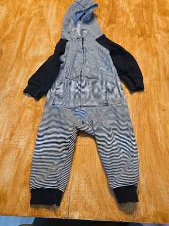 Black/white stripe Carters Hooded one piece, 12M B