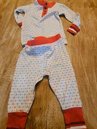 Red/white Hearth and hand 2 piece PJS, 12M B