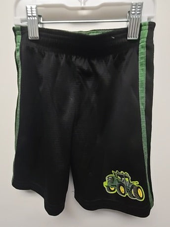 Black/green John Deere Tractor shorts, 3T B