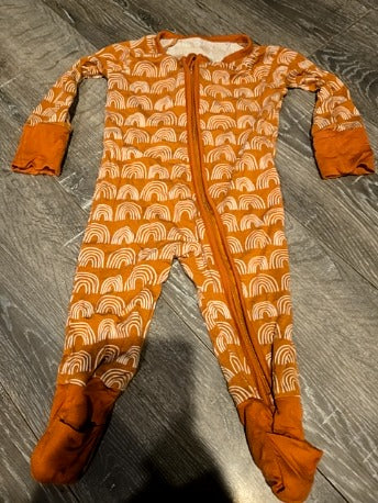 Orange Miozing Footie pjs, NB B