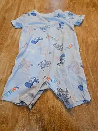 Blue Garanimals Dinosaur one piece, 18M B