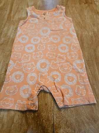 Coral Garanimals Lion one piece, 18M B