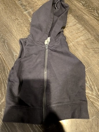 Grey Carters Hooded vest, 9M B