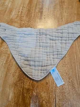 Cloud island Bib