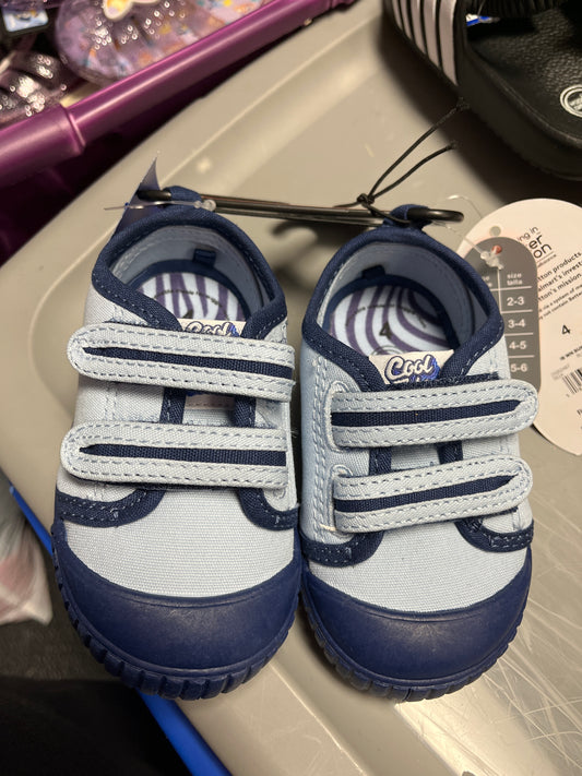 blue Wonder Nation Sneakers, 4 B