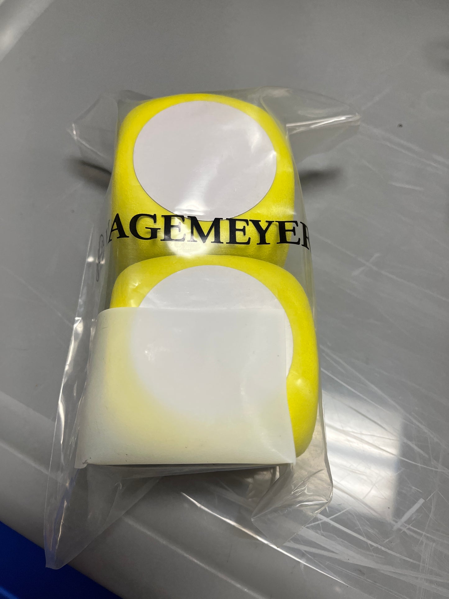 yellow  Dice