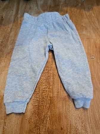 Grey Garanimals Sweatpants, 12M B