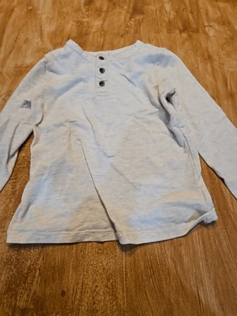White Old navy Long sleeve, 5T B