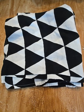 Black/white Cloud island Blanket