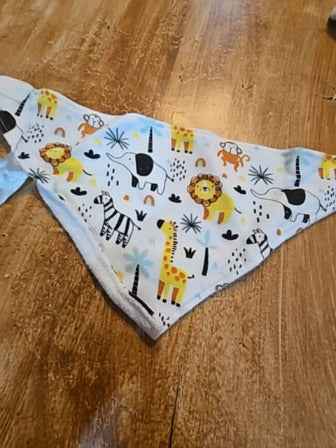 White Le  Bib animals