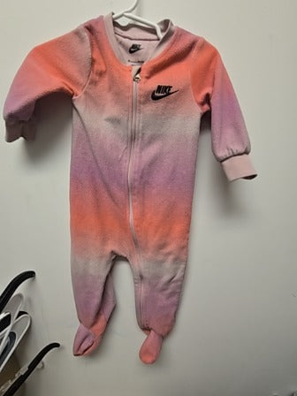 Pink/purple/white Nike Sleeper, 9M G