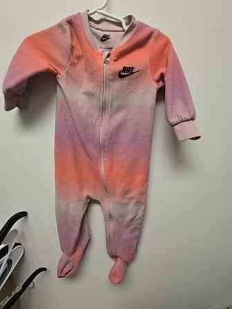 Pink/purple/white Nike Sleeper, 9M G