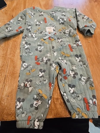 Green Disney baby Mickey 2 piece outfit, 9M B