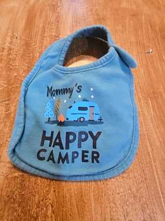 Carters Bib mommys happy camper
