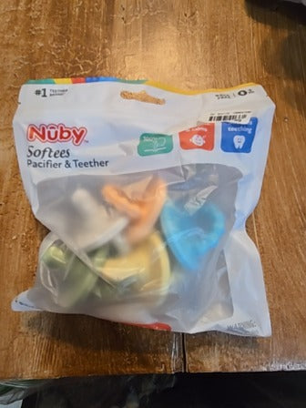 Nuby Pacifier 5 pack