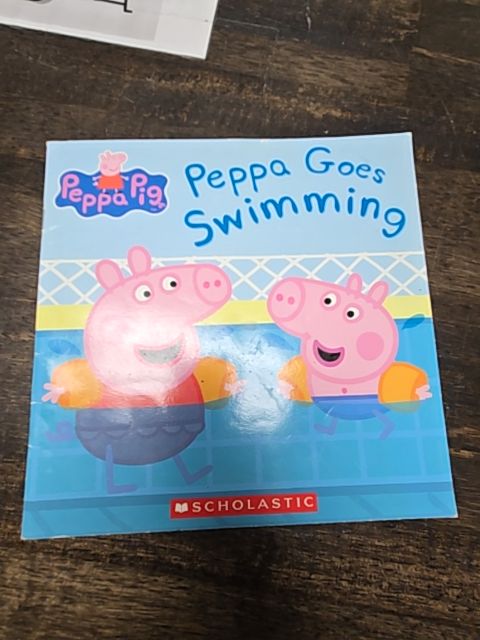 Peppa Goes Swimming Book
