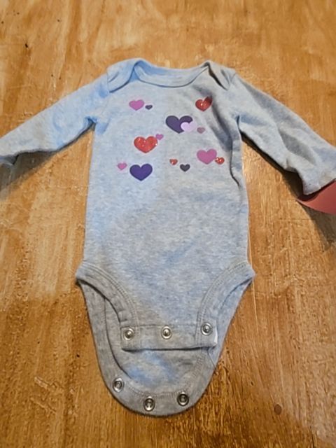 Grey/Pink/Red/Purple Hearts Carters Longsleeve Onesie, 3M G