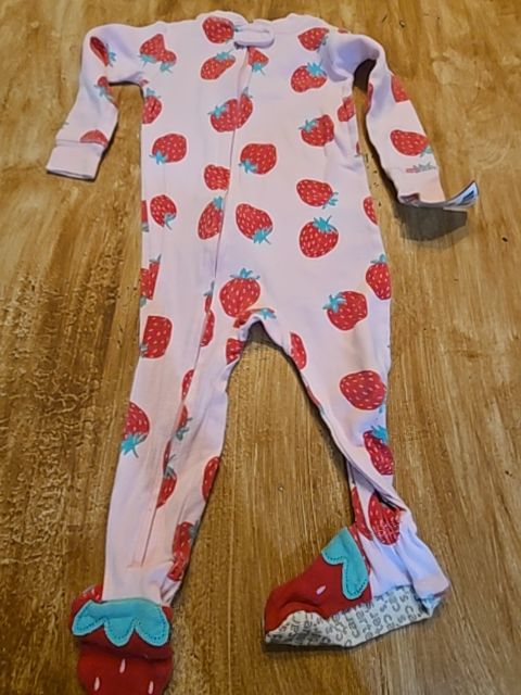 Pink/Red Strawberries Carters Sleeper, 12M G