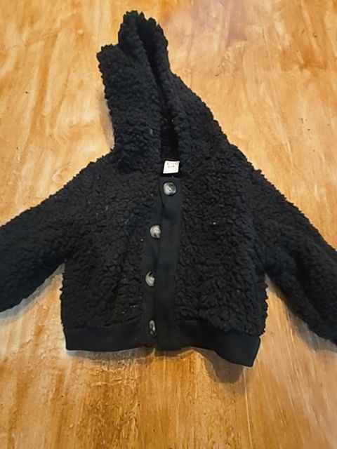 Black Cozy cub Fluffy coat, NB B