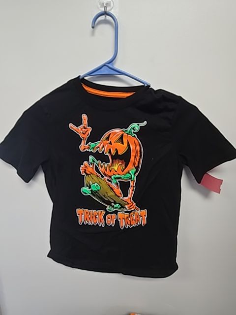 Black/Orange Pumpkin Way To Celebrate Shirt, 8 B