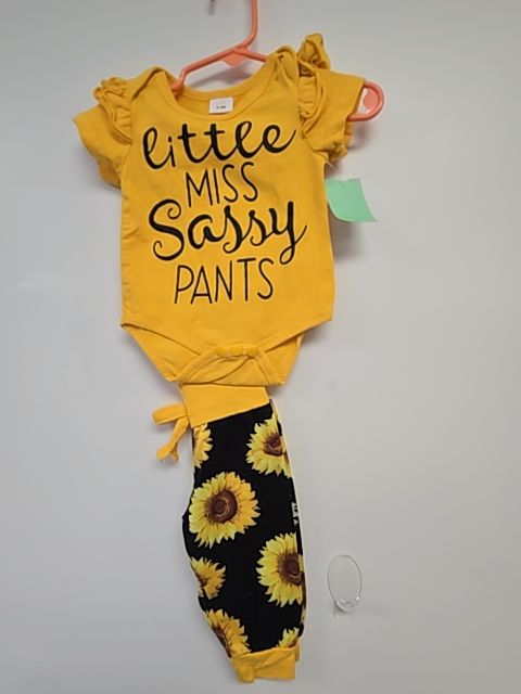 Yellow/Black Sunflower Boutique Outfit, NB G