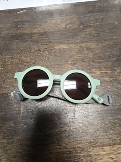 Green Coasion Sunglasses