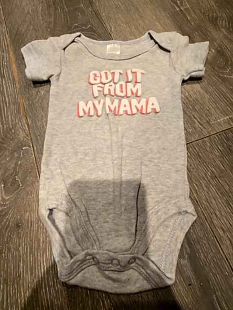 Grey Modern baby Got it from my mama onesie, 3M G