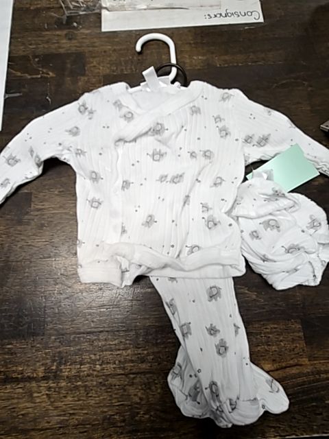 White/Grey Elephant TRES beau or belle Outfit W/Hat, 3M B