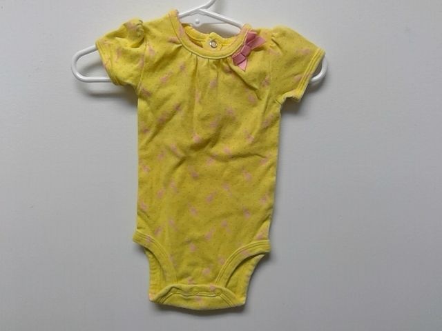 Pinyellowk Simple joy Pink giraffe onsie, NB G