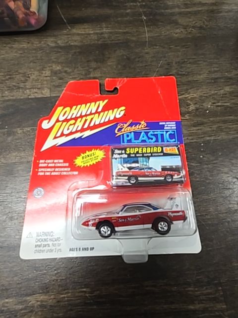 Red Johnny Lightning Car