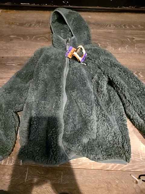 Eddie Bauer Fuzzy zip up, 5T B