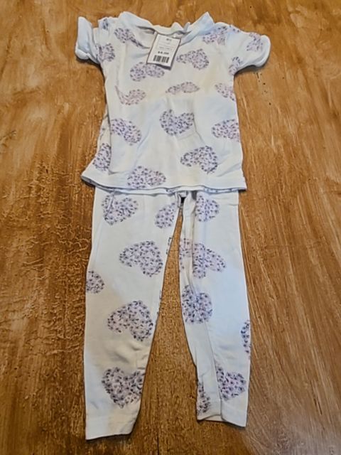 White/Blue/Purple Flower Hearts Tres Beau Et Belle Pjs, 12M G