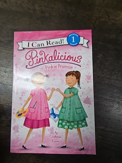Pinkalicious Pinkie Promise Book