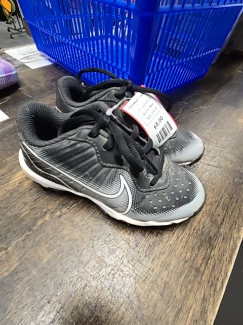 Black/White Nike Baseball Cleats, 10C B