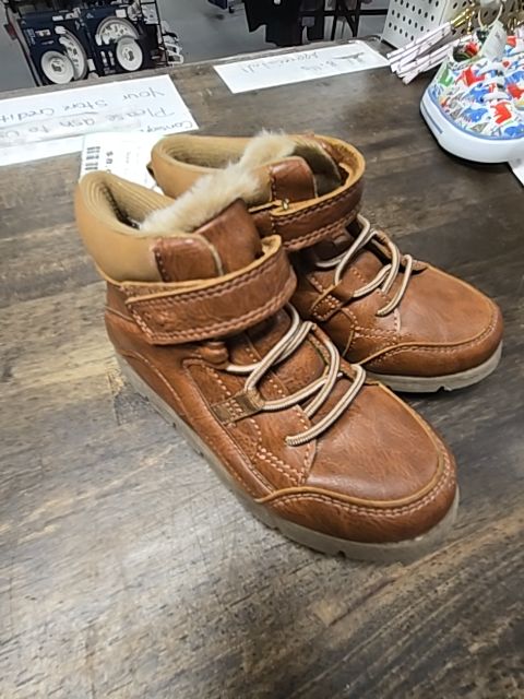 Brown OshKosh Boots, 11C B