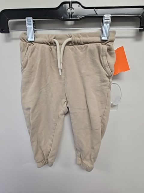 tan Old Navy Joggers 12/18m, 12M B