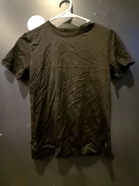 Black 90 degrees Athletic shirt, 10 B