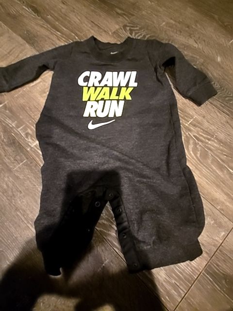 Grey Nike Crawl walk run one piece, 3M B