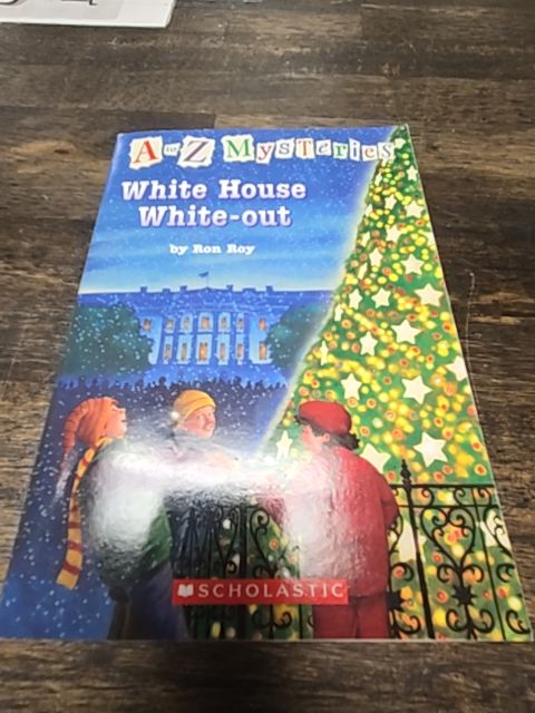 A To Z Mysteries White House White-Out Book