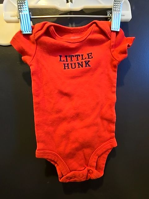 Red Carters Little hunk onesie, NB B